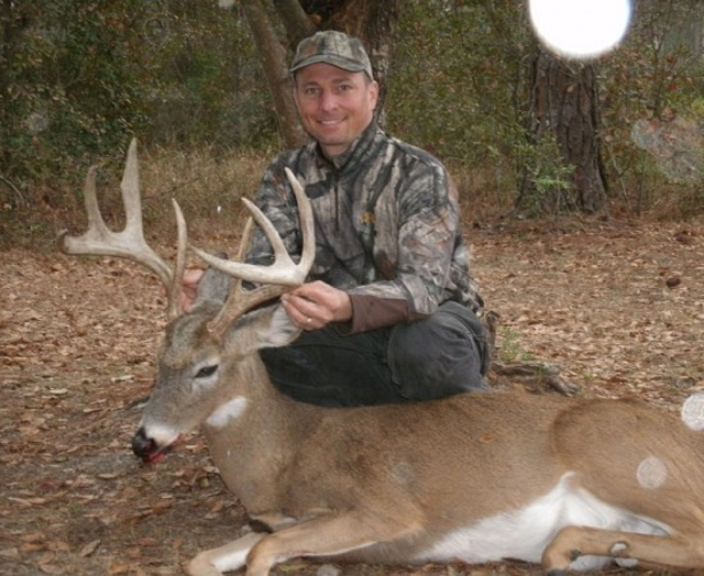 Texas hunting guides whitetail deer